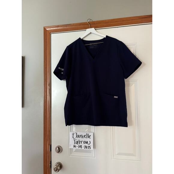 Figs Navy Blue Casma Scrub Top Size XXL has Aya Health embroidered on  sleeve - Picture 1 of 2